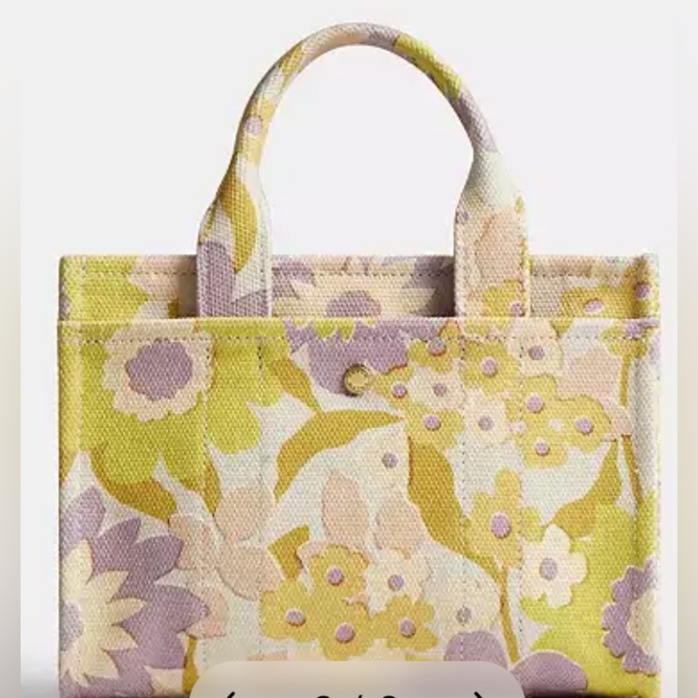 Coach Cargo Tote Bag 20 With Floral Print NWT sold out!!!!! - Picture 4 of 12